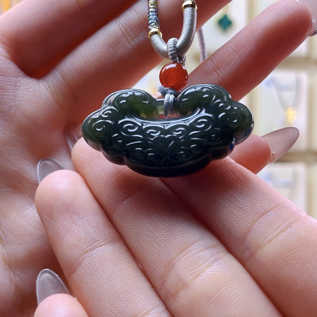 和田玉吊坠(赠链)未镶嵌@**?