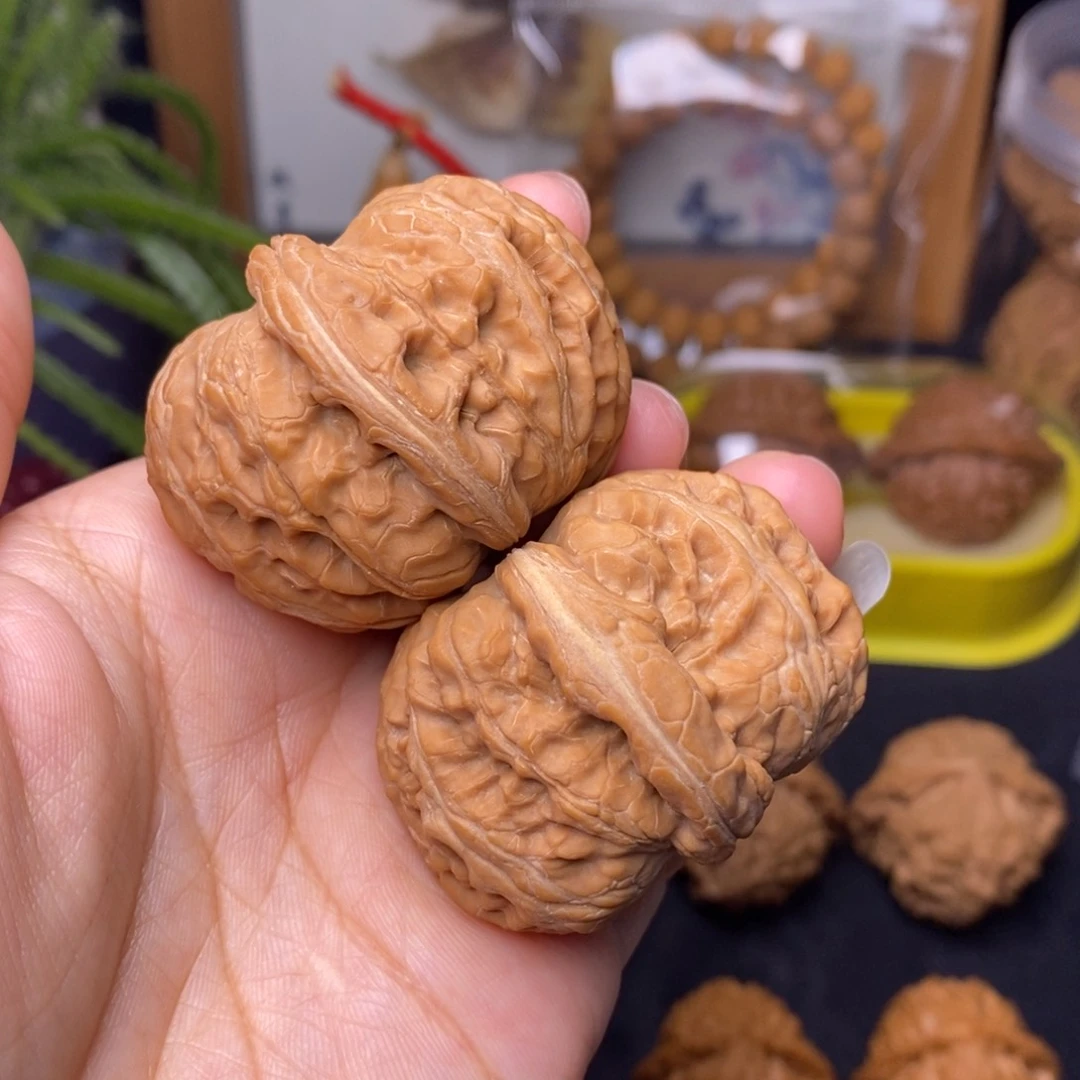 文玩核桃把件45平谷元宝