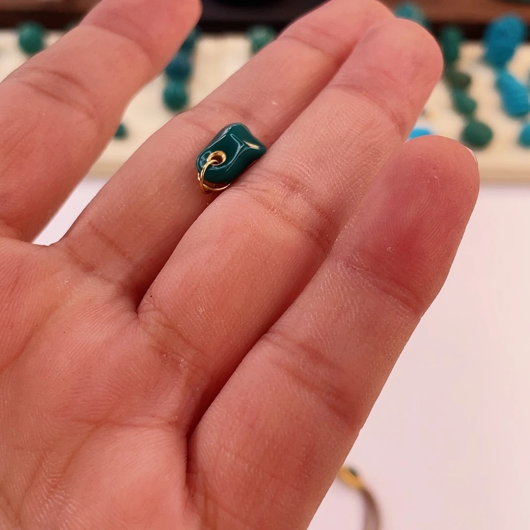 绿松石颈饰未镶嵌囍*