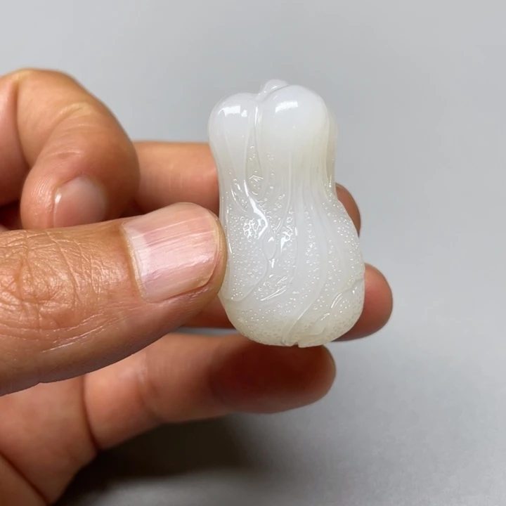 吊坠(不含链)未镶嵌和田玉淡**云