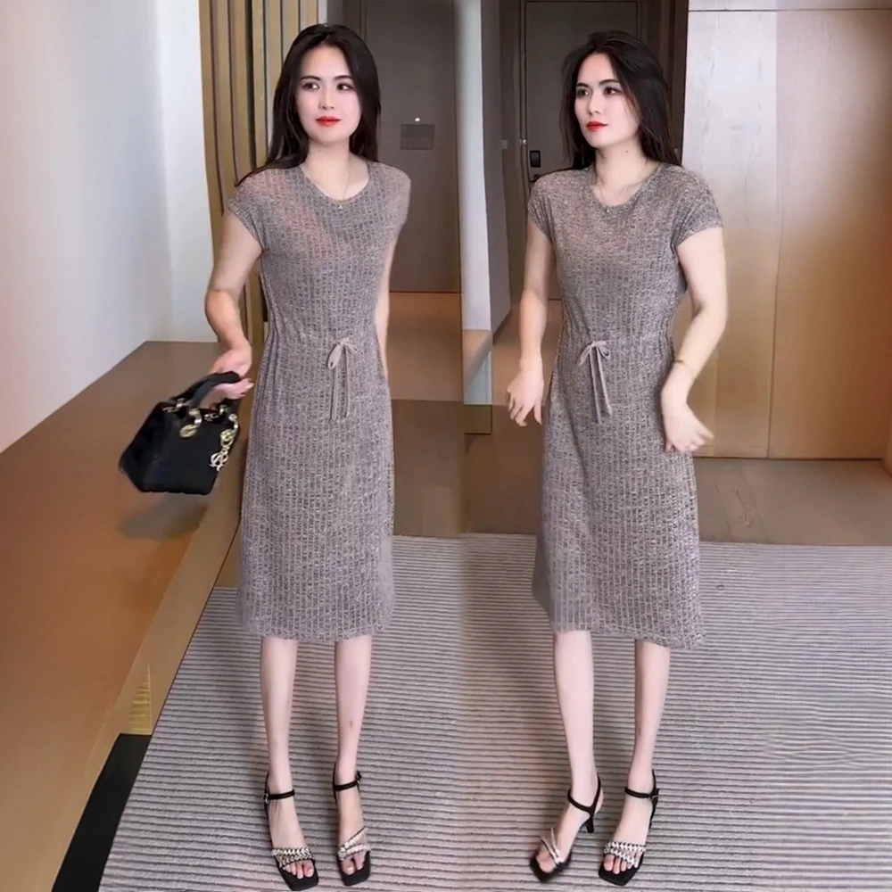 时尚收腰遮肉圆领连衣裙女夏季新款短袖中长款修身显瘦气质复古裙