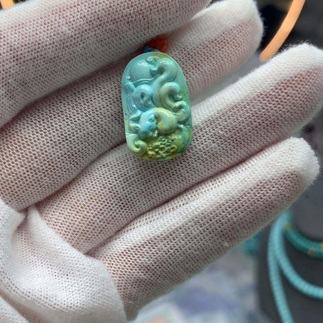 绿松石挂件未镶嵌