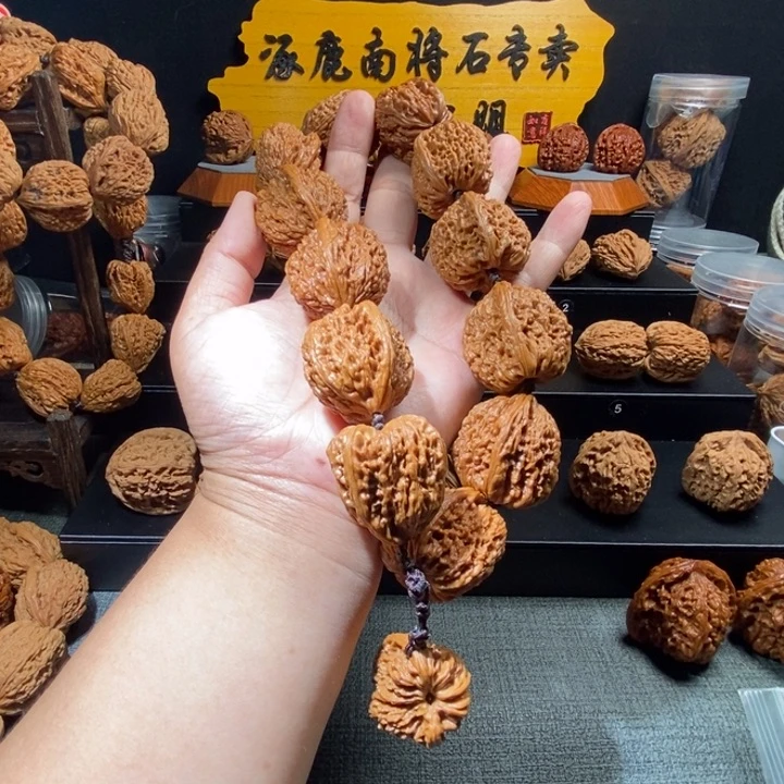糖***排吊坠桃核文玩核桃