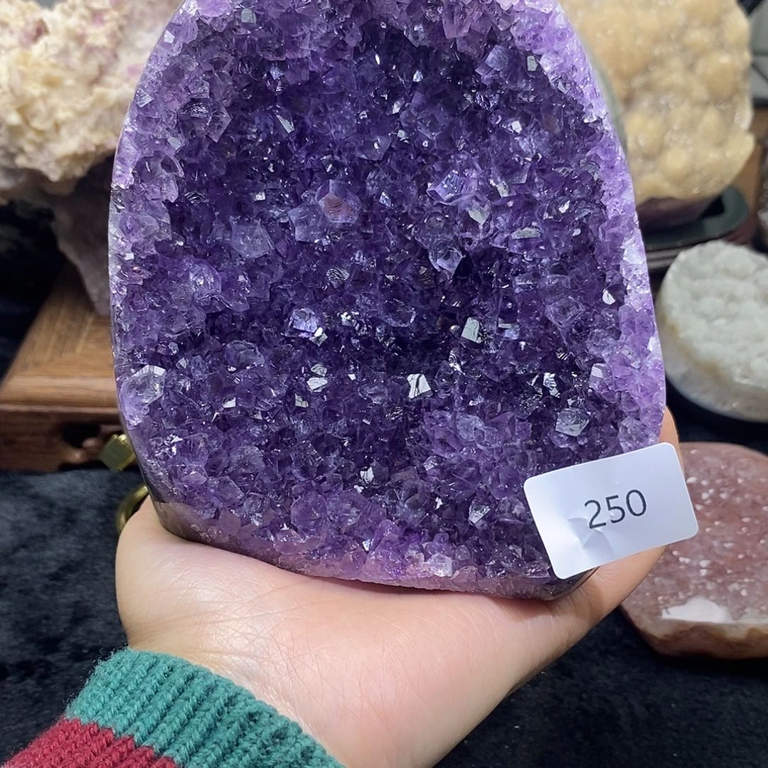大型摆件（非配饰）紫晶未镶嵌