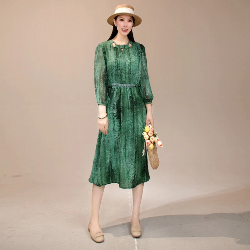 2025夏季显瘦新款时尚印花提花文艺复古优雅连衣裙BR02006663