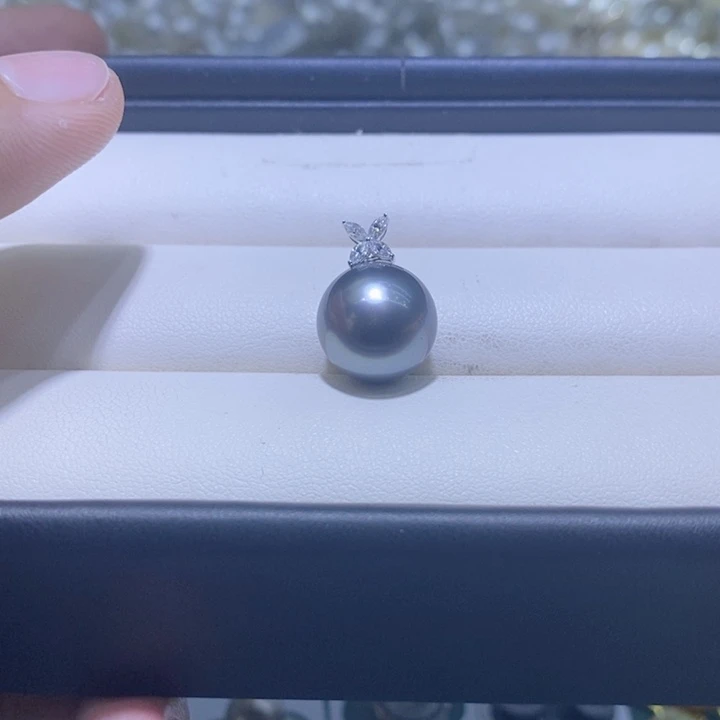 海水珍珠18K金镶嵌颈饰