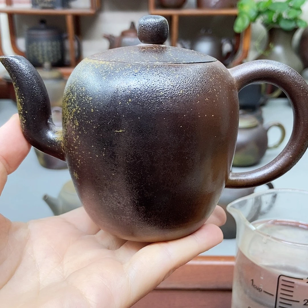 钦州坭兴陶柴烧壶251cc