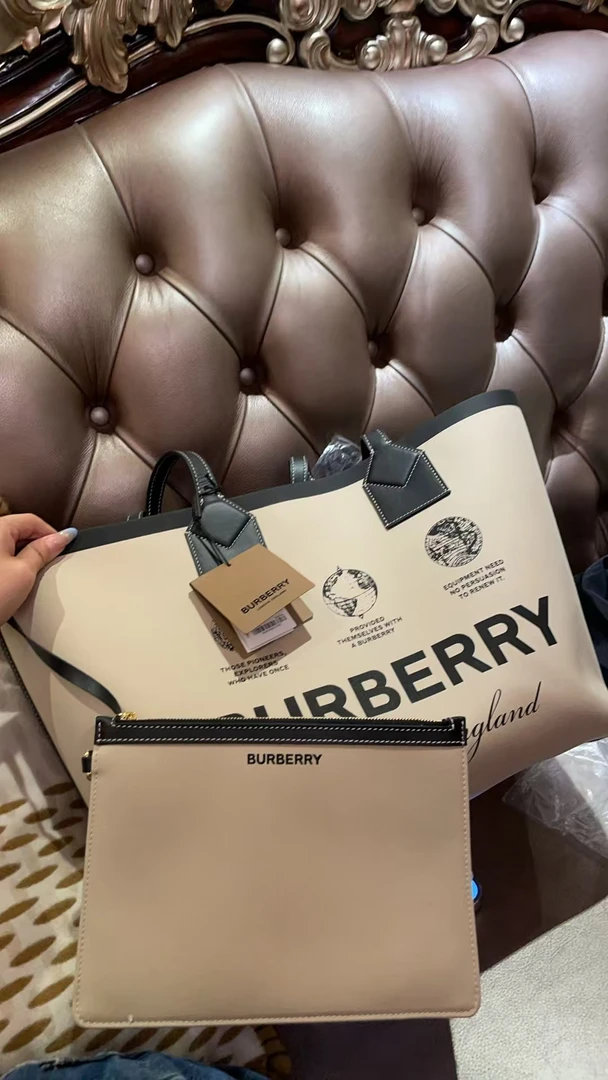 未使用 BURBERRY/博柏利 帝爵鹏哥直播专享/帆布购物袋