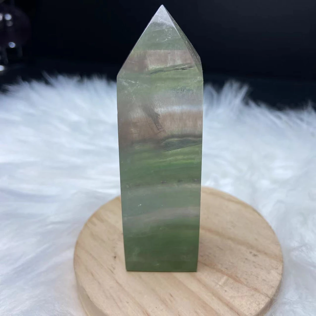 天然绿萤石水晶柱子居家办公装饰摆件尺寸9.2×2.8厘米重181.7克