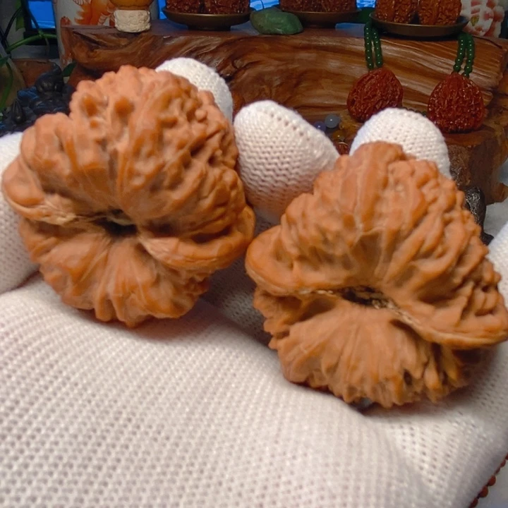 文玩核桃吊坠平谷凹底41