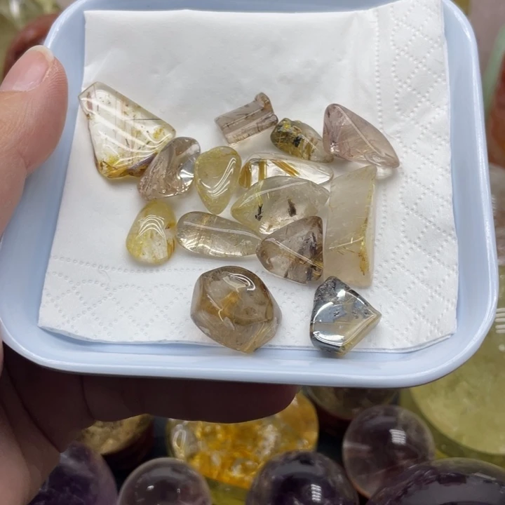 未镶嵌珠宝半成品水晶33发晶碎石