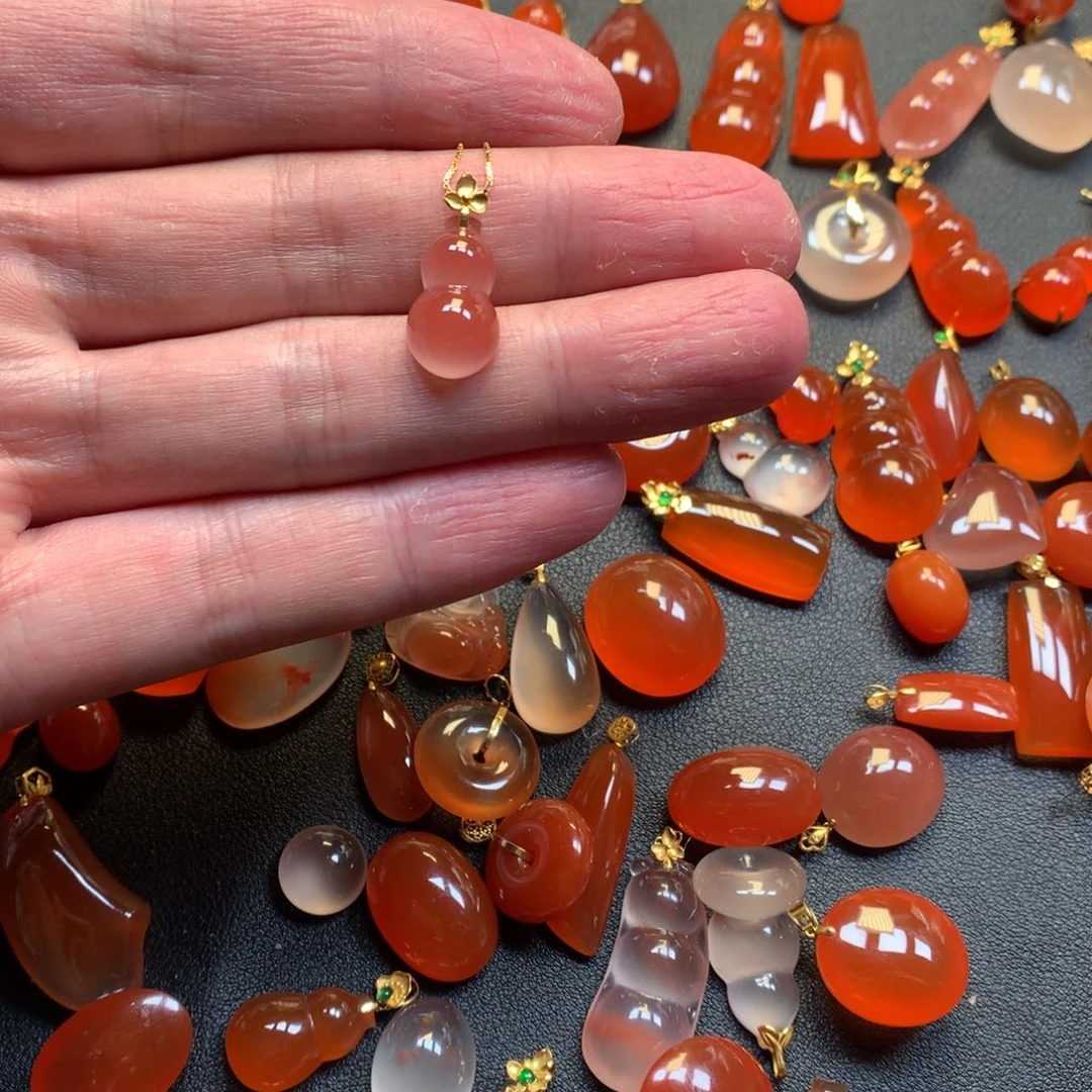 南红玛瑙未镶嵌项链