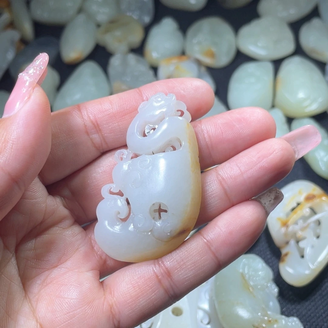 和田玉和田玉未镶嵌火****叔