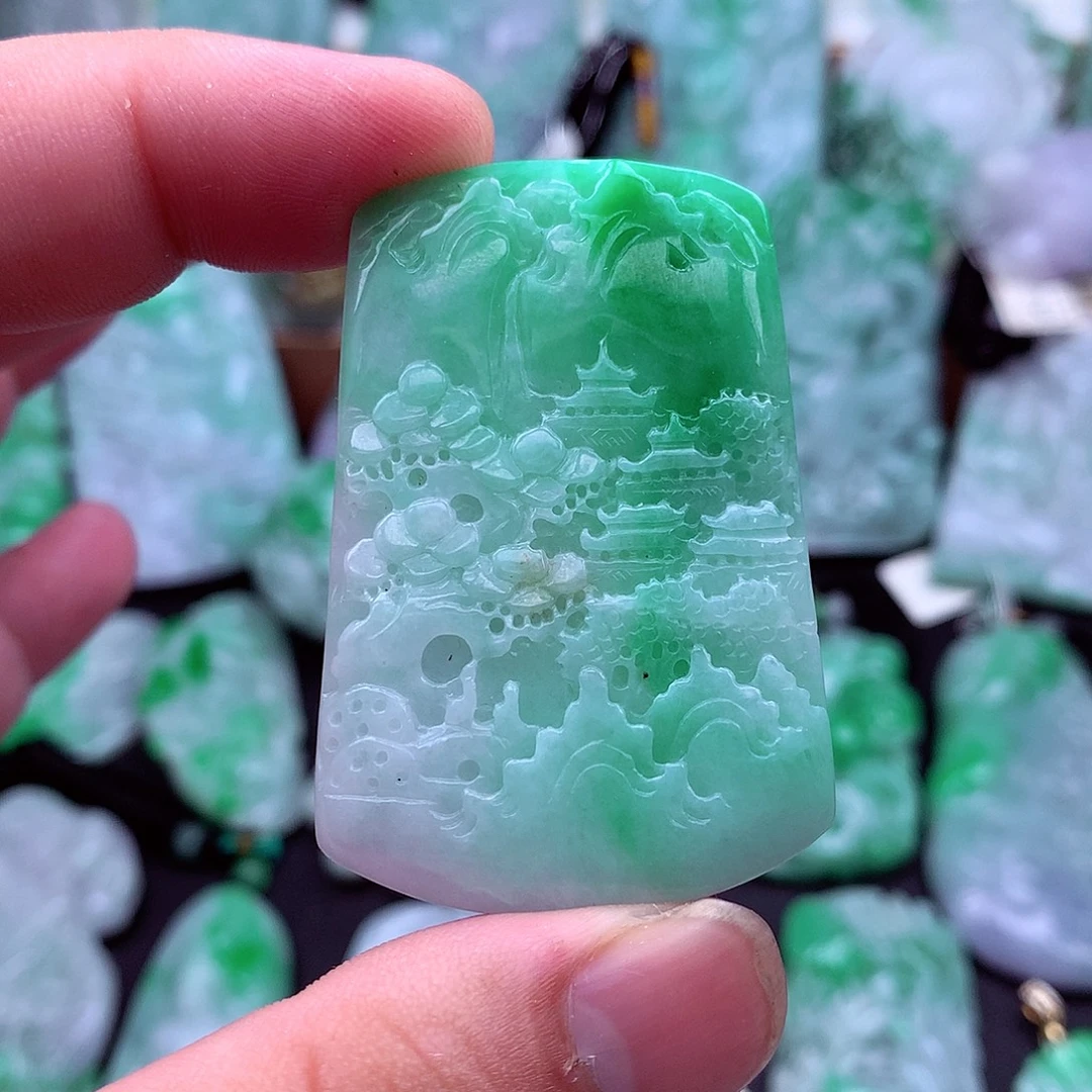翡翠未镶嵌吊坠(不含链)