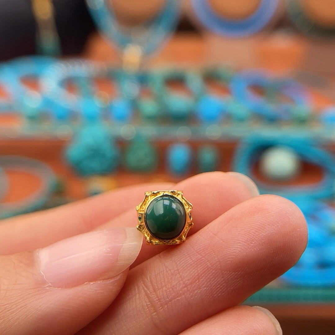 绿松石18K金镶嵌珠宝奇石