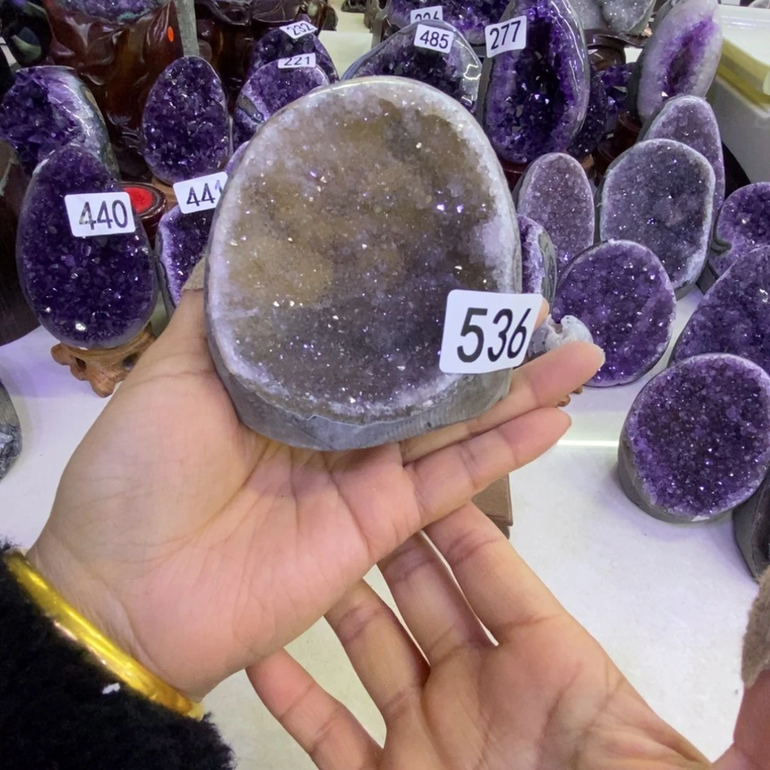 水晶未镶嵌大型摆件（非配饰）