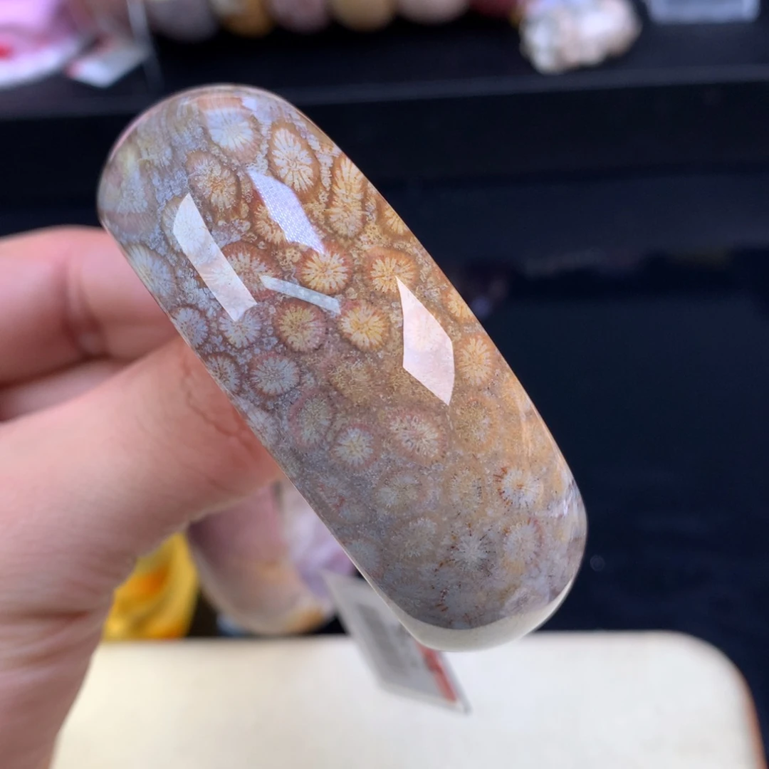 硅化珊瑚（珊瑚玉）未镶嵌颈饰65号56.8圈紫红彩带金花