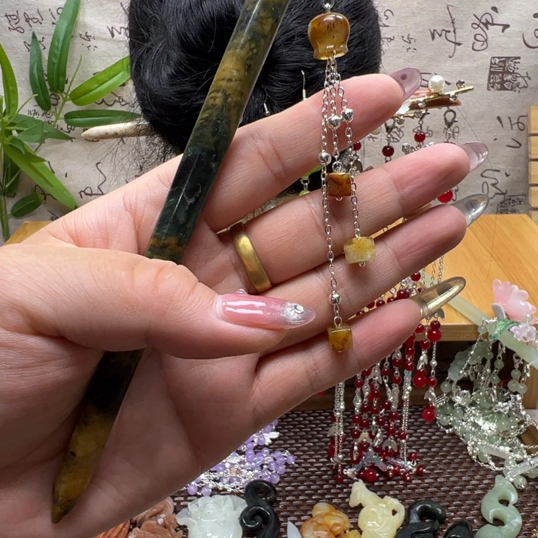 合金蛇纹石玉发饰