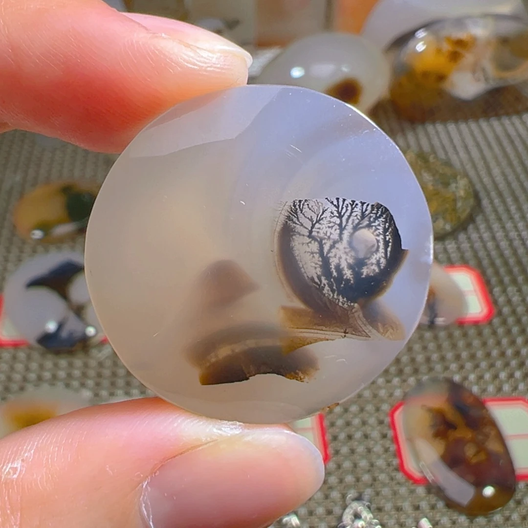 玛瑙/玉髓颈饰合金