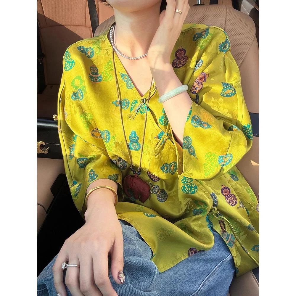 新中式禅意国风上衣女夏2025新款高级感独特减龄黄色v领印花衬衫