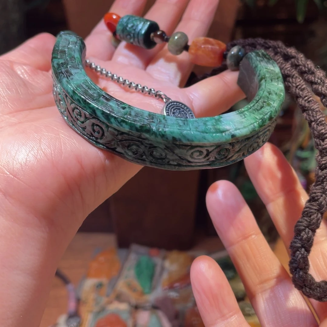 【闪购商品】颈饰未镶嵌翡翠