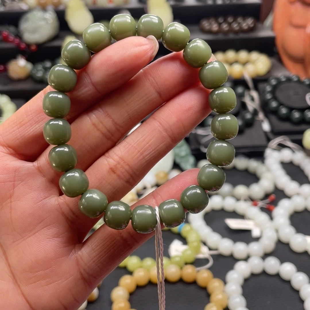 和田玉未镶嵌手链