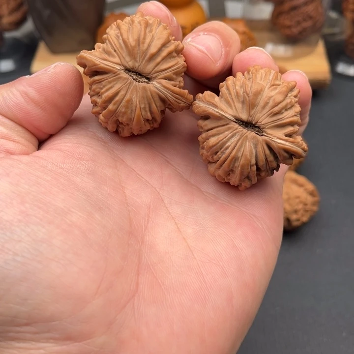 文玩核桃把件四座楼42