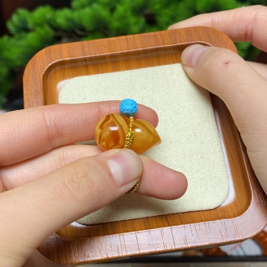 【闪购商品】蜜蜡颈饰未镶嵌定制吊坠滴流