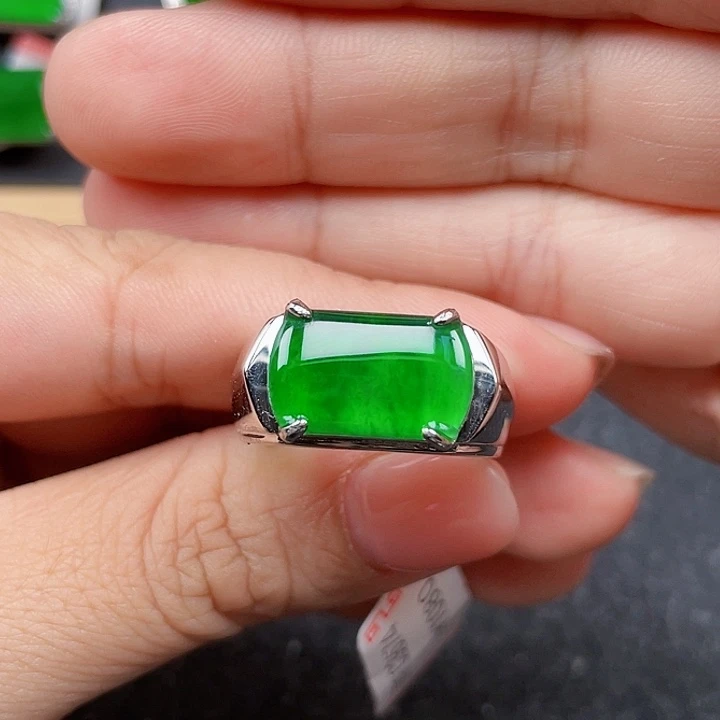 翡翠银S925镶嵌戒指编号3674没运费险