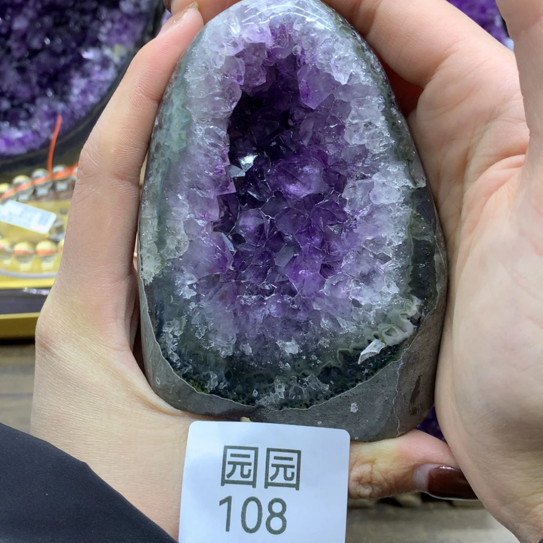 紫晶大型摆件（非配饰）未镶嵌