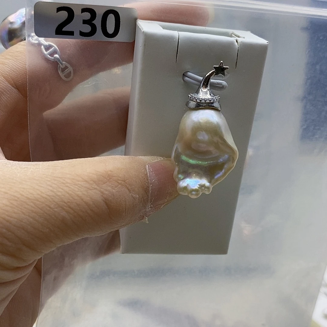 合金耳饰淡水珍珠