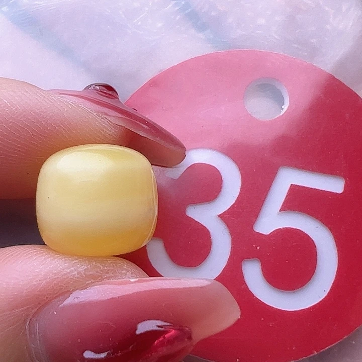 蜜蜡裸石未镶嵌微瑕 11.3mm 老型