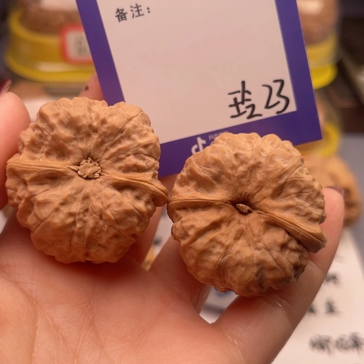 文玩核桃吊坠忍****。文玩核桃把件23