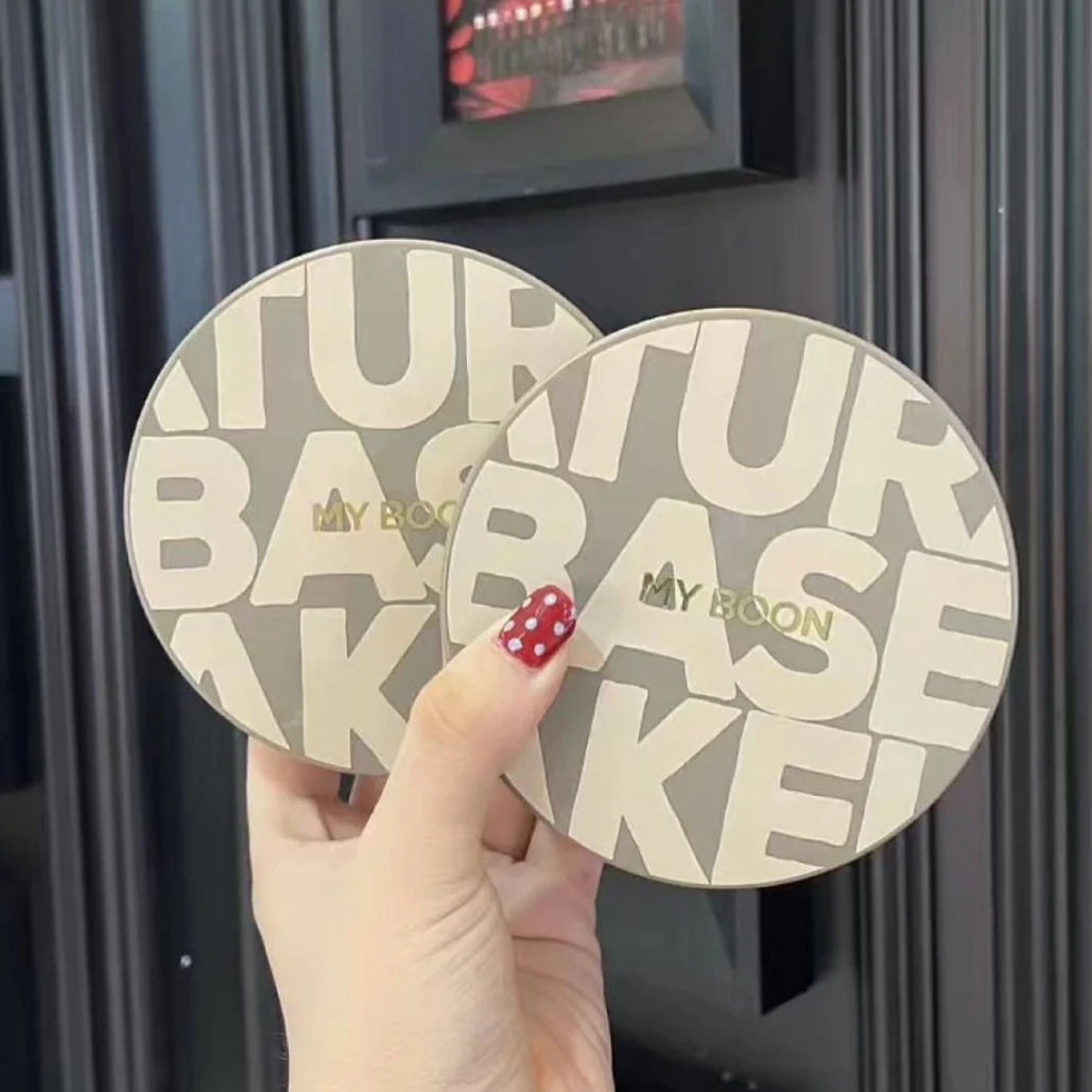 精华水光干皮气垫便携学生党霜防水大容量养肤遮瑕定妆不脱妆粉底