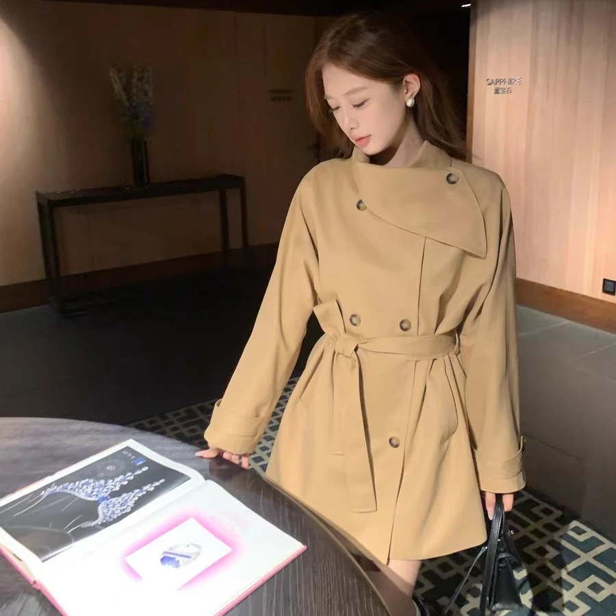琥珀流光穿搭洋气系带收腰短款风衣外套女秋冬设计感围脖领外套