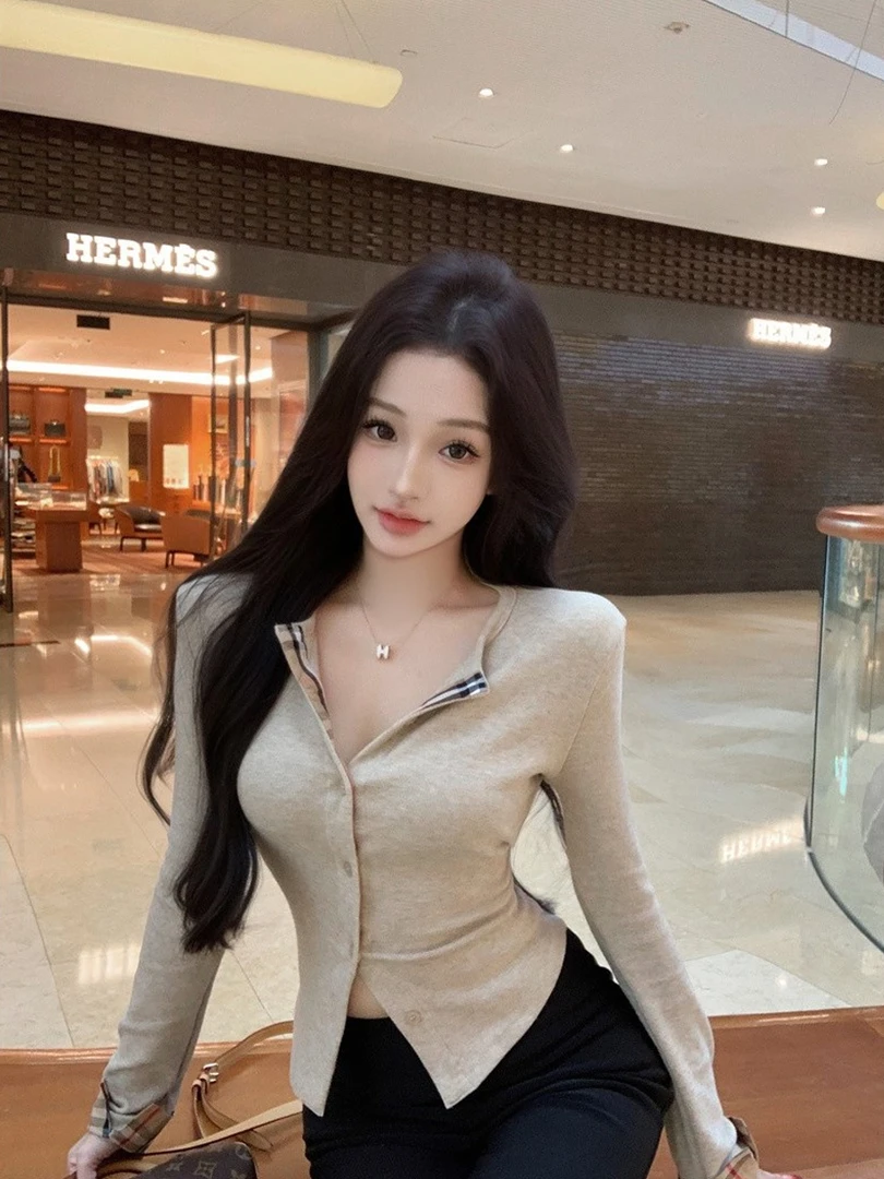 韩系时尚复古格纹拼接V领长袖针织开衫女春秋修身打底内搭上衣女