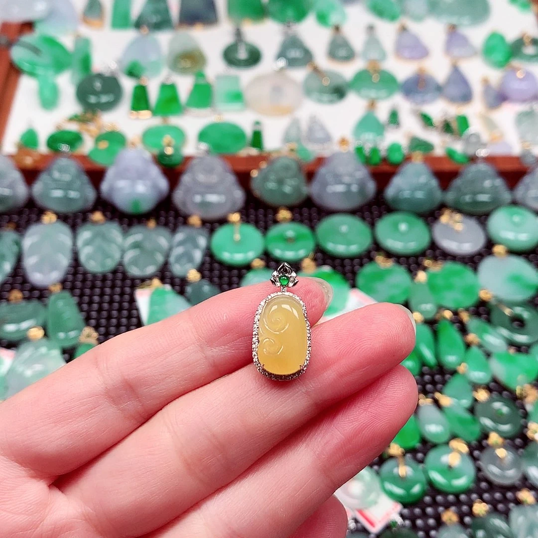 翡翠18K金镶嵌吊坠(不含链)