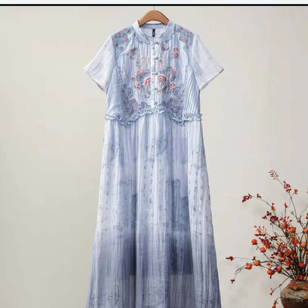 民族风刺绣连衣裙展现独特魅力25X191