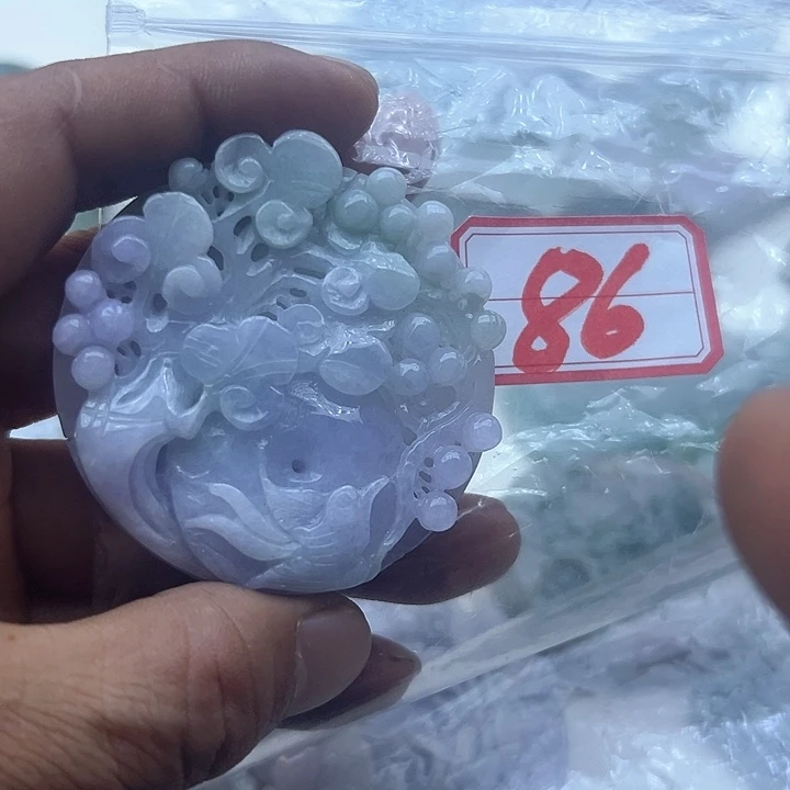 翡翠颈饰未镶嵌一****好