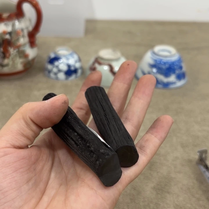 瓷片非常美丽好看的物品