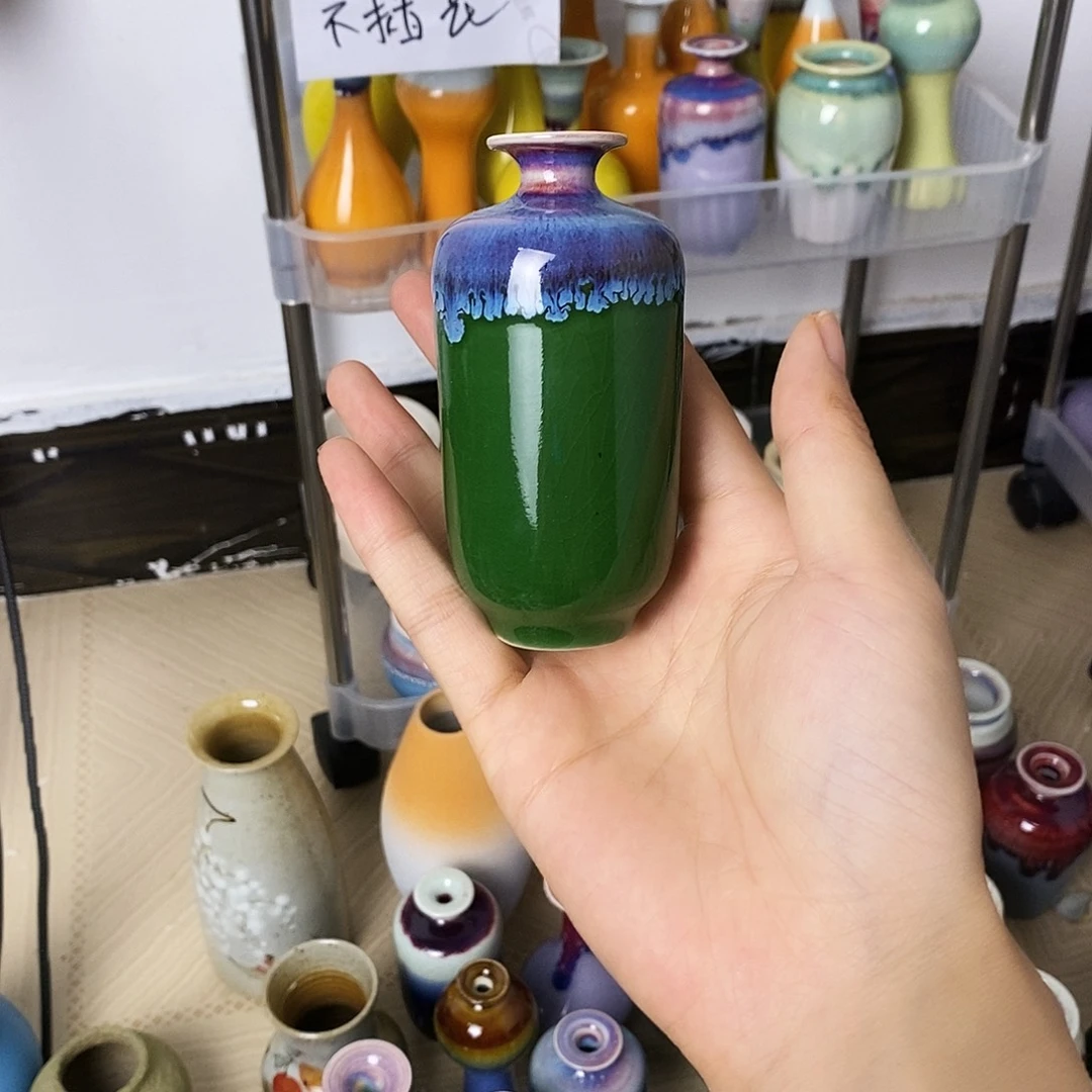 摆件巴掌大不插花景德镇高温陶瓷小花器