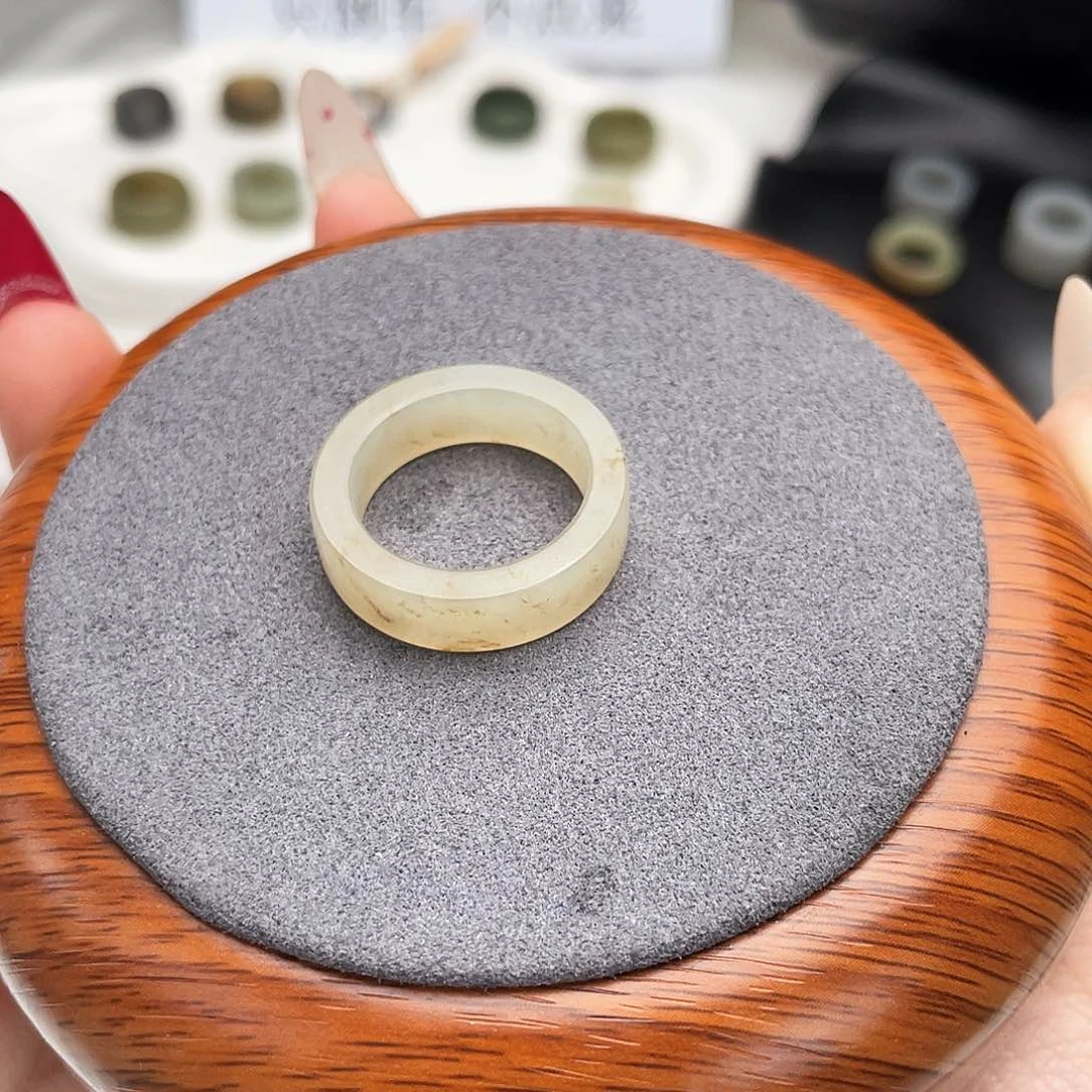 和田玉戒指未镶嵌42飘糖直切18.1不退换