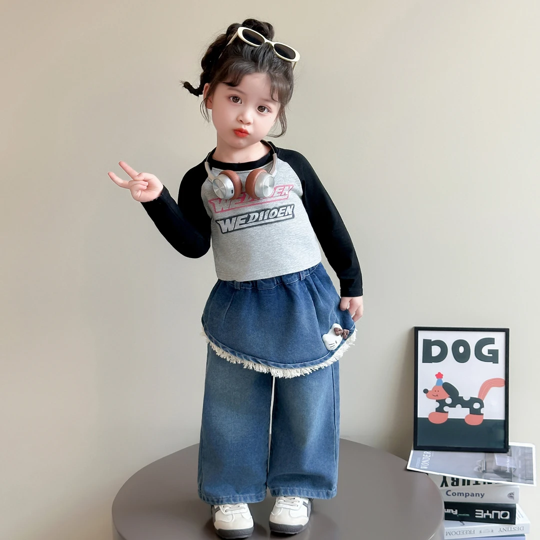 女童直筒牛仔裤2025新款女宝宝春秋时髦猫咪流苏裤子儿童屁帘裤潮