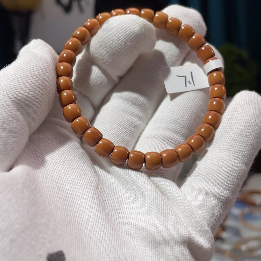 橄榄核手串老挝核尖毕业7.1