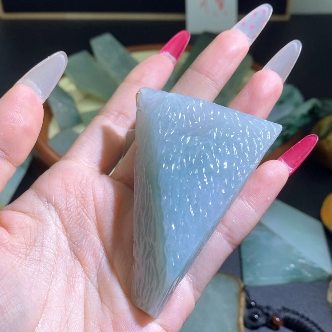 春***瑞翡翠未镶嵌颈饰mm