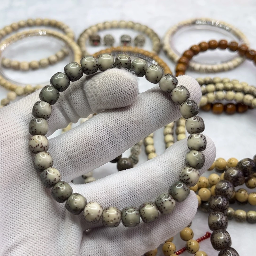 吊坠星月菩提手串