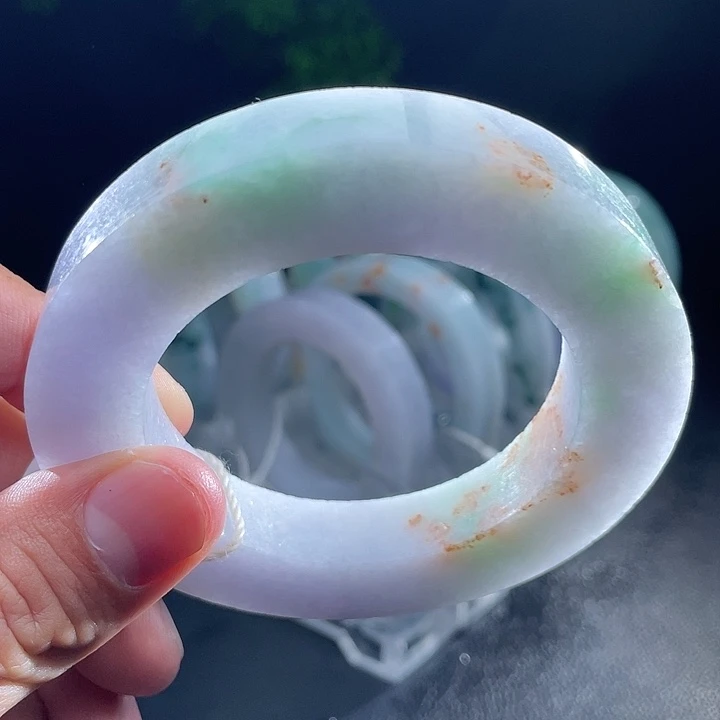 定制翡翠未镶嵌翡翠手镯