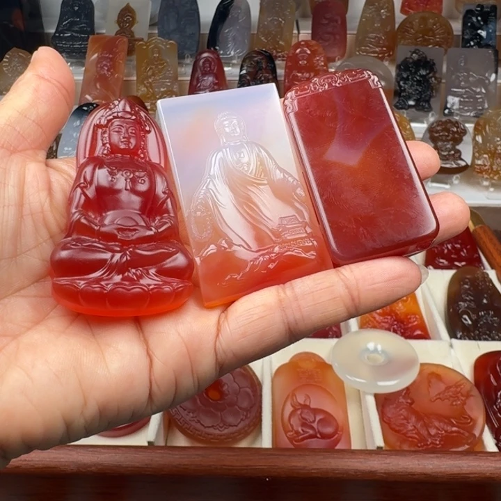 S***Y玛瑙/玉髓未镶嵌颈饰