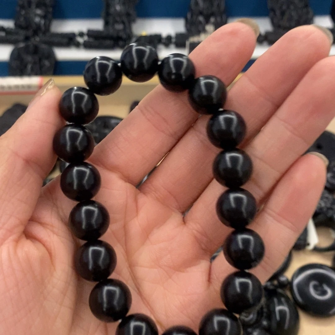 旭***1蛇纹石玉未镶嵌吊坠