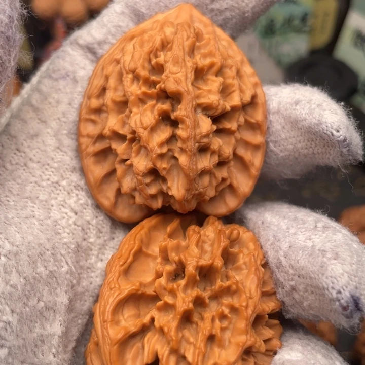 A***a核桃42尺秦岭野生龙纹福利不退换